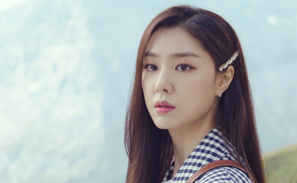 Seo Ji Hye's crystal hairpin is so pretty (KATEN KELLY)